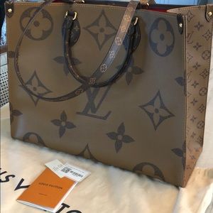 Louis Vuitton Onthego GM Tote bag